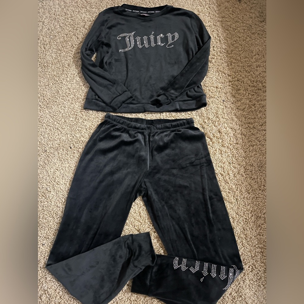 Juicy Couture Pajama Set